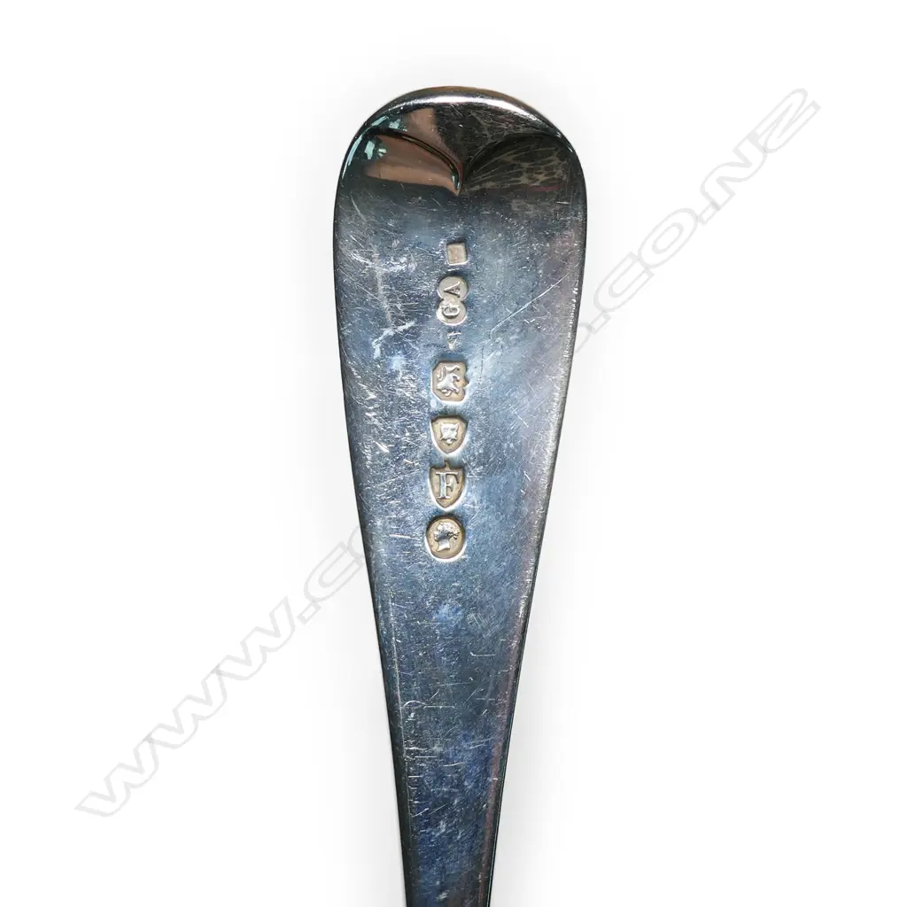 Six Victorian silver tablespoons, Image 1++