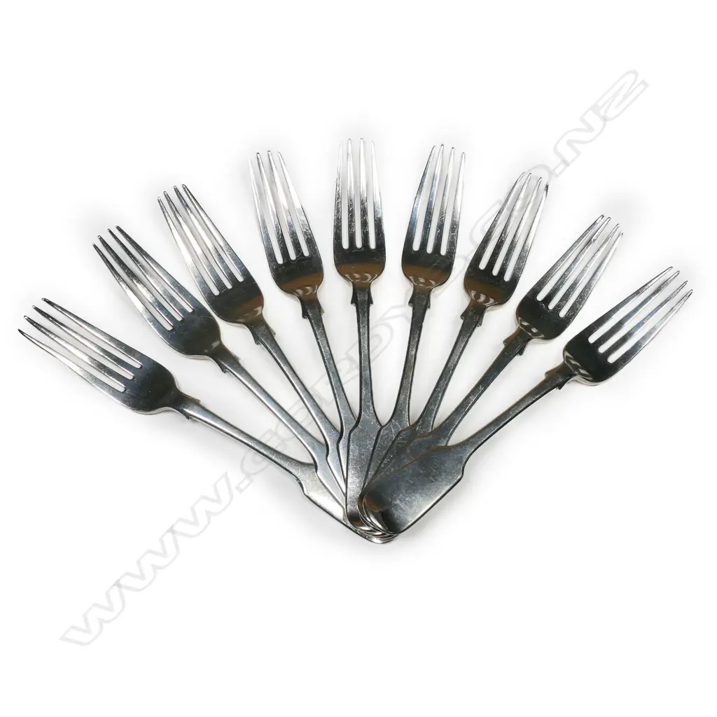 Nine Victorian silver forks, Image 1++