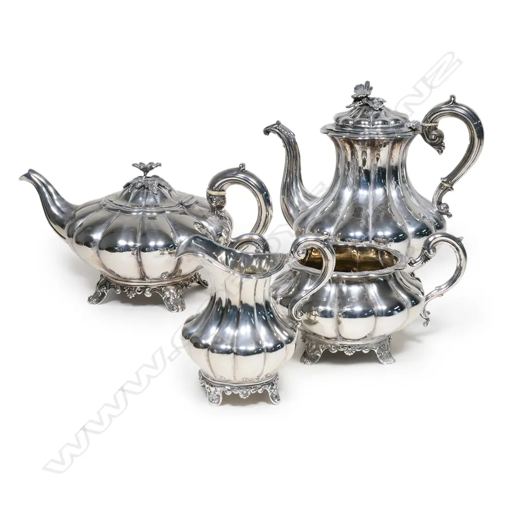 A silver 19thC four-piece tea and coffee set, Image 1++