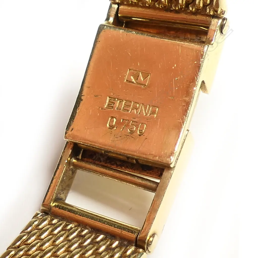 A vintage Eterna 18ct gold bracelet watch, Image 1++