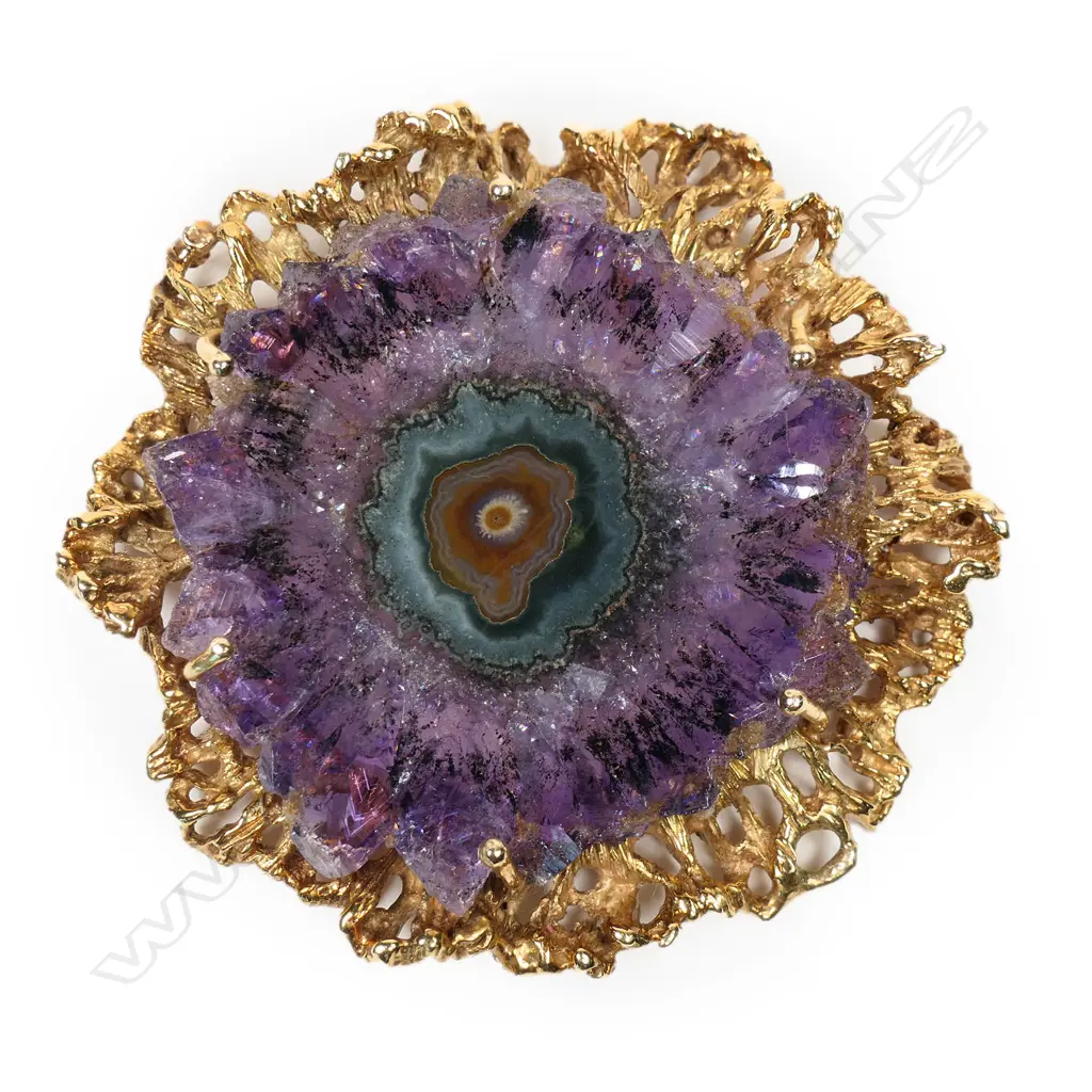 A vintage designer 14ct yellow gold and amethyst quartz slab pendant, Image 1++