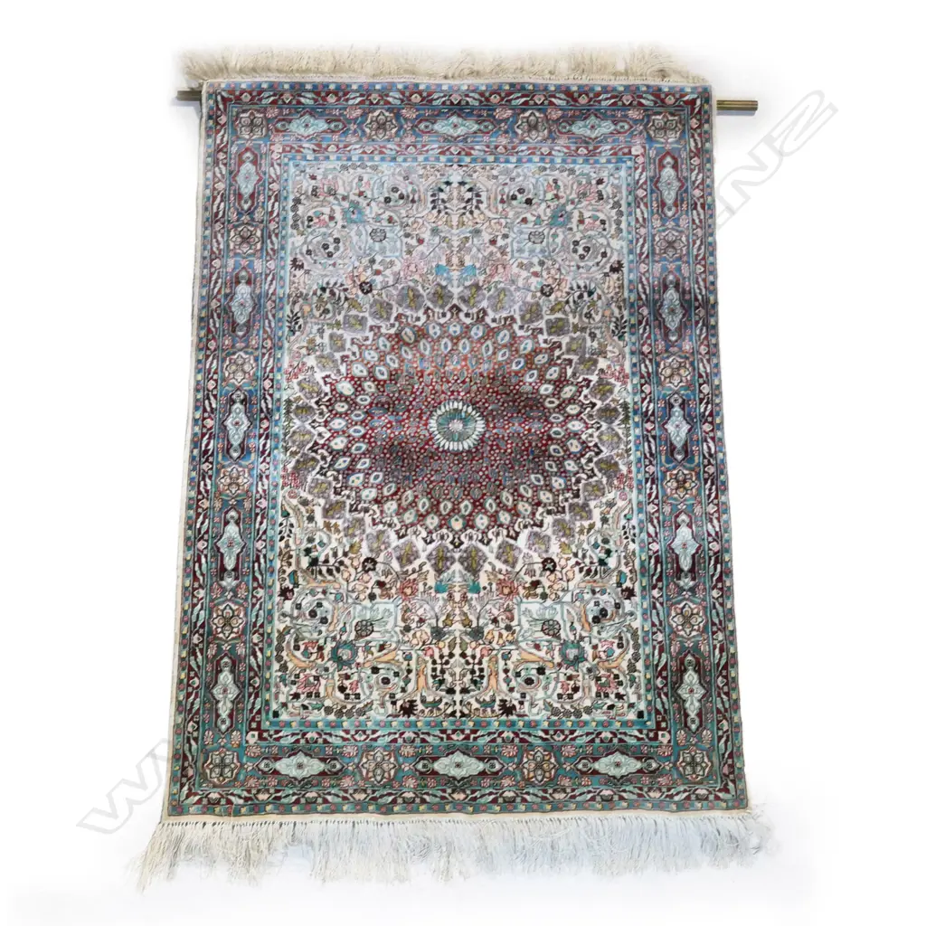 A fine hand-knotted silk rug, Image 1++