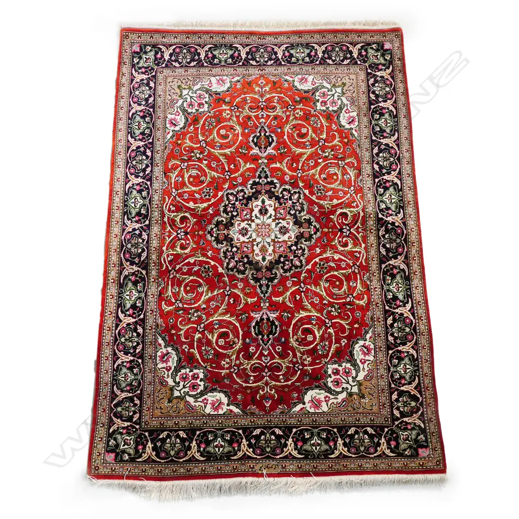 #A Persian hand-knotted silk rug Image 1++