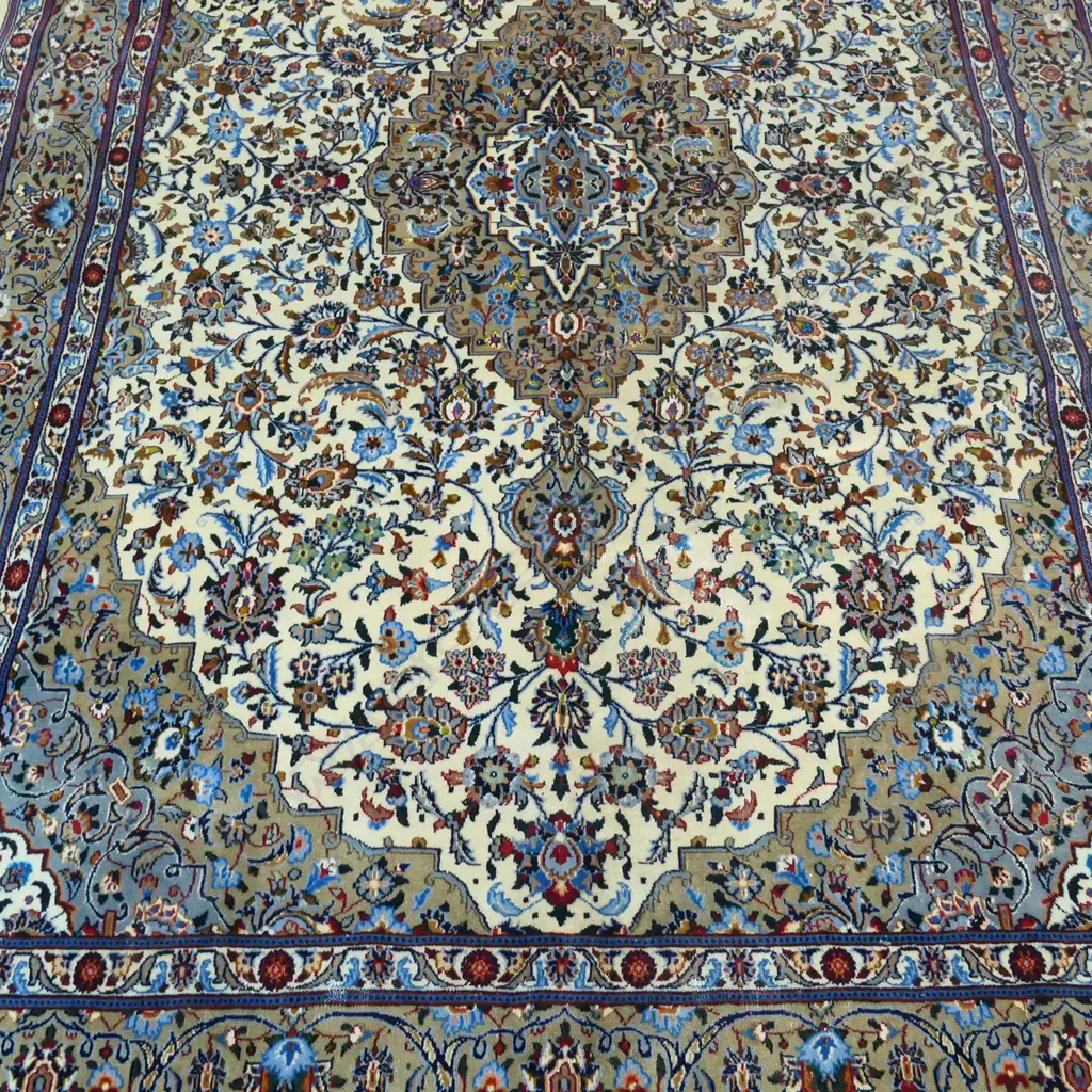 A large hand-knotted Birjand 'Mood' carpet, Image 1++