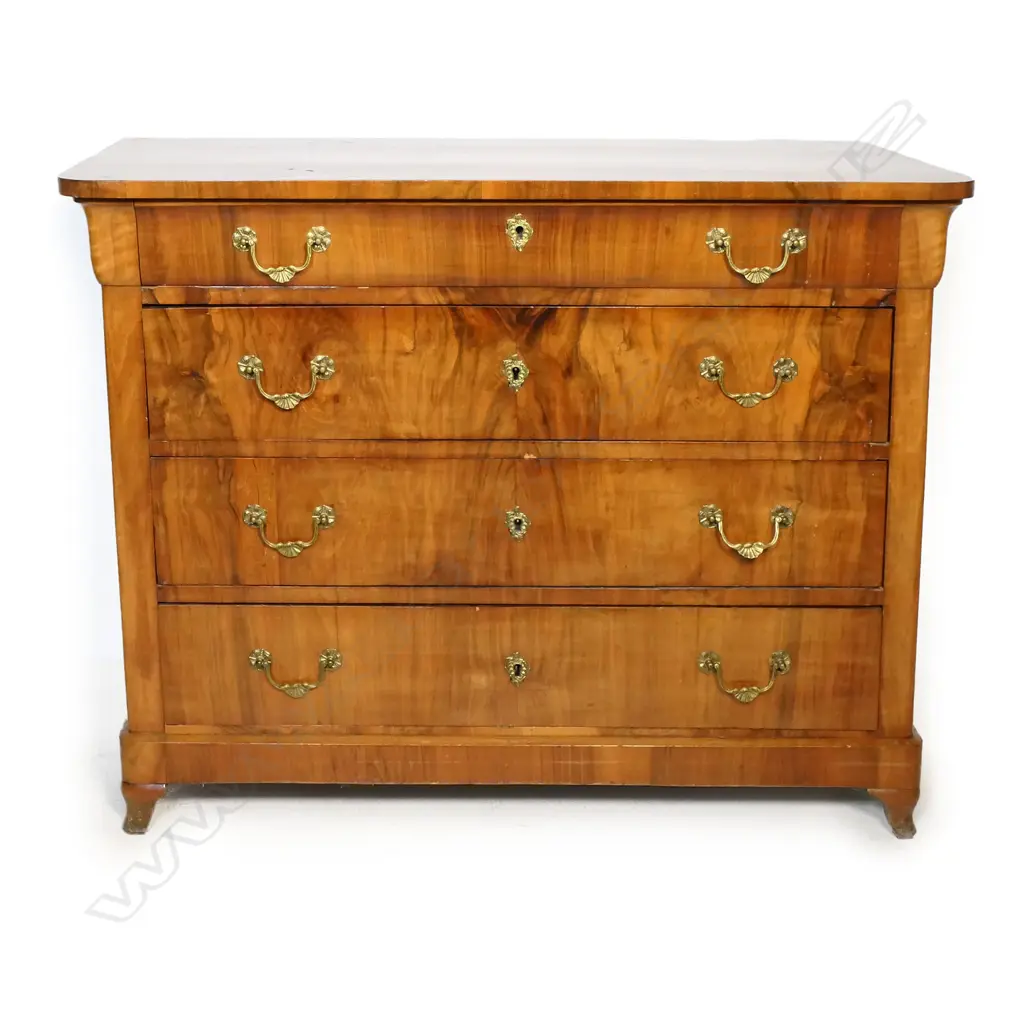 A19thc French walnut commode / chest, Image 1++