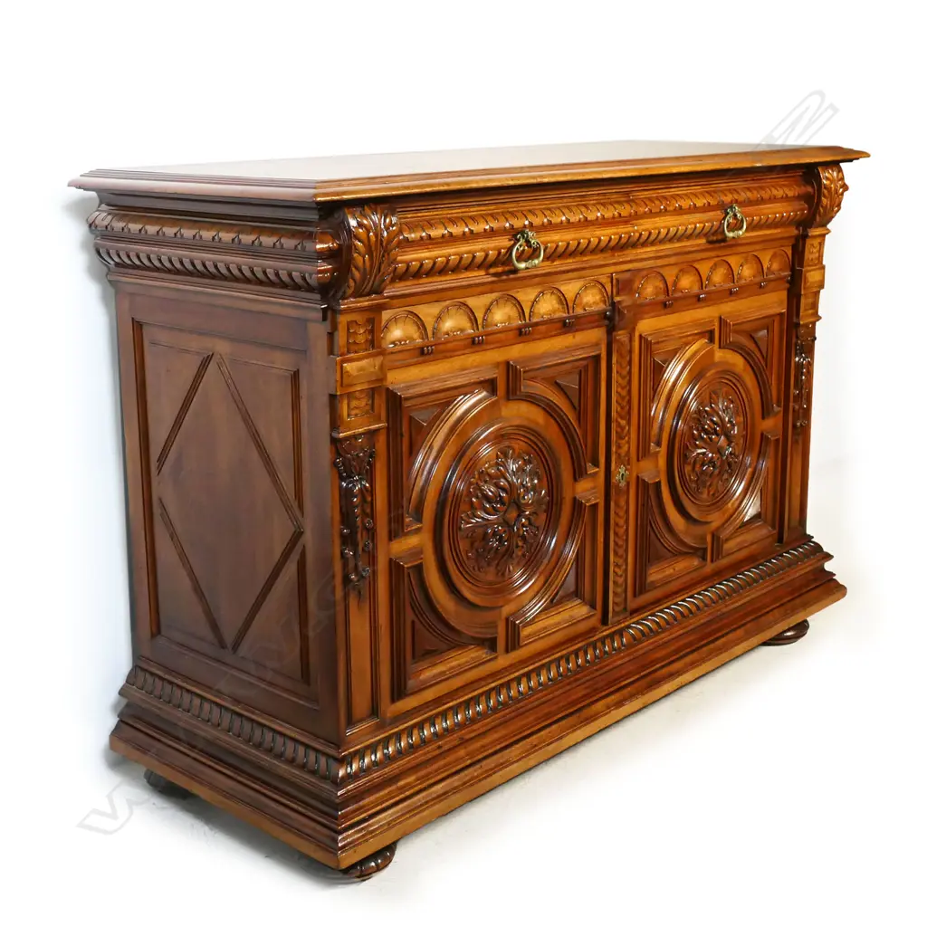 A 19thC French walnut sideboard, Image 1++