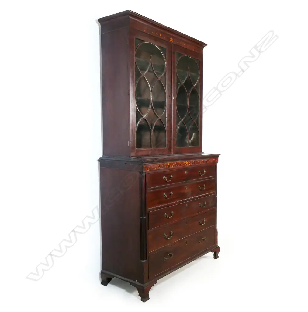 A Georgian mahogany secretaire bookcase, Image 1++