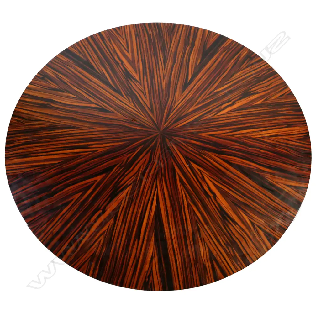 A stylish and contemporary Art Deco style dining table, Image 1++