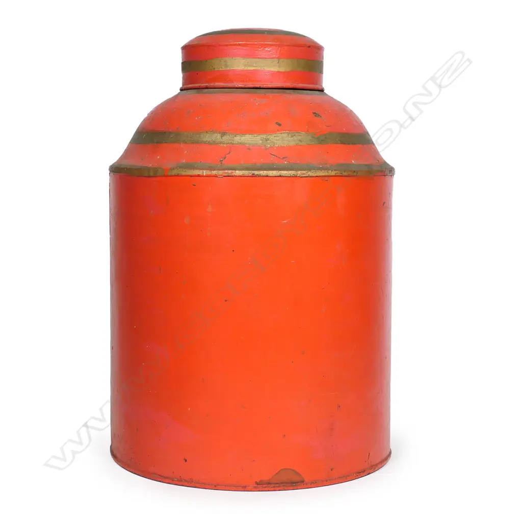 A large old tea storage lidded urn, Image 1++