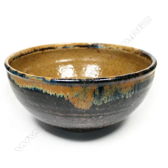 Barry Brickell (1935-2016) pottery dark mottled glaze bowl,