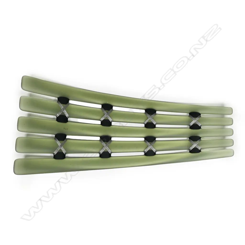 Kahu Design glass sculpture, Image 1++