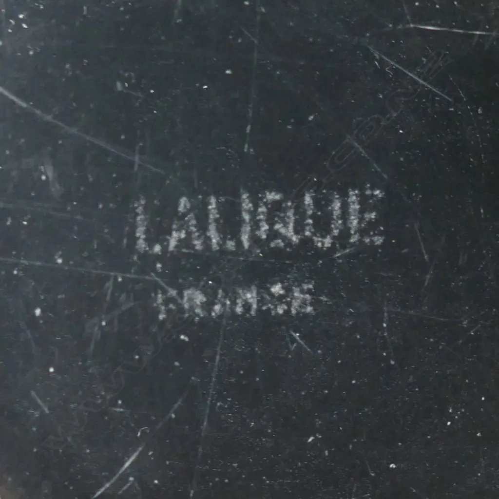 A pair of Lalique glass Dahlia dressing table boxes, Image 1++