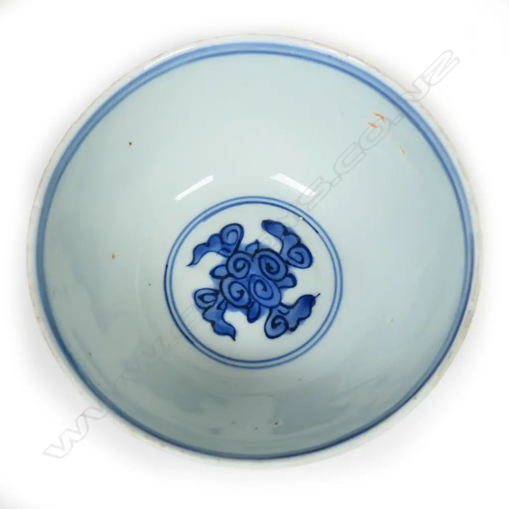 An old Chinese blue and white Wan-Li bowl, Image 1++