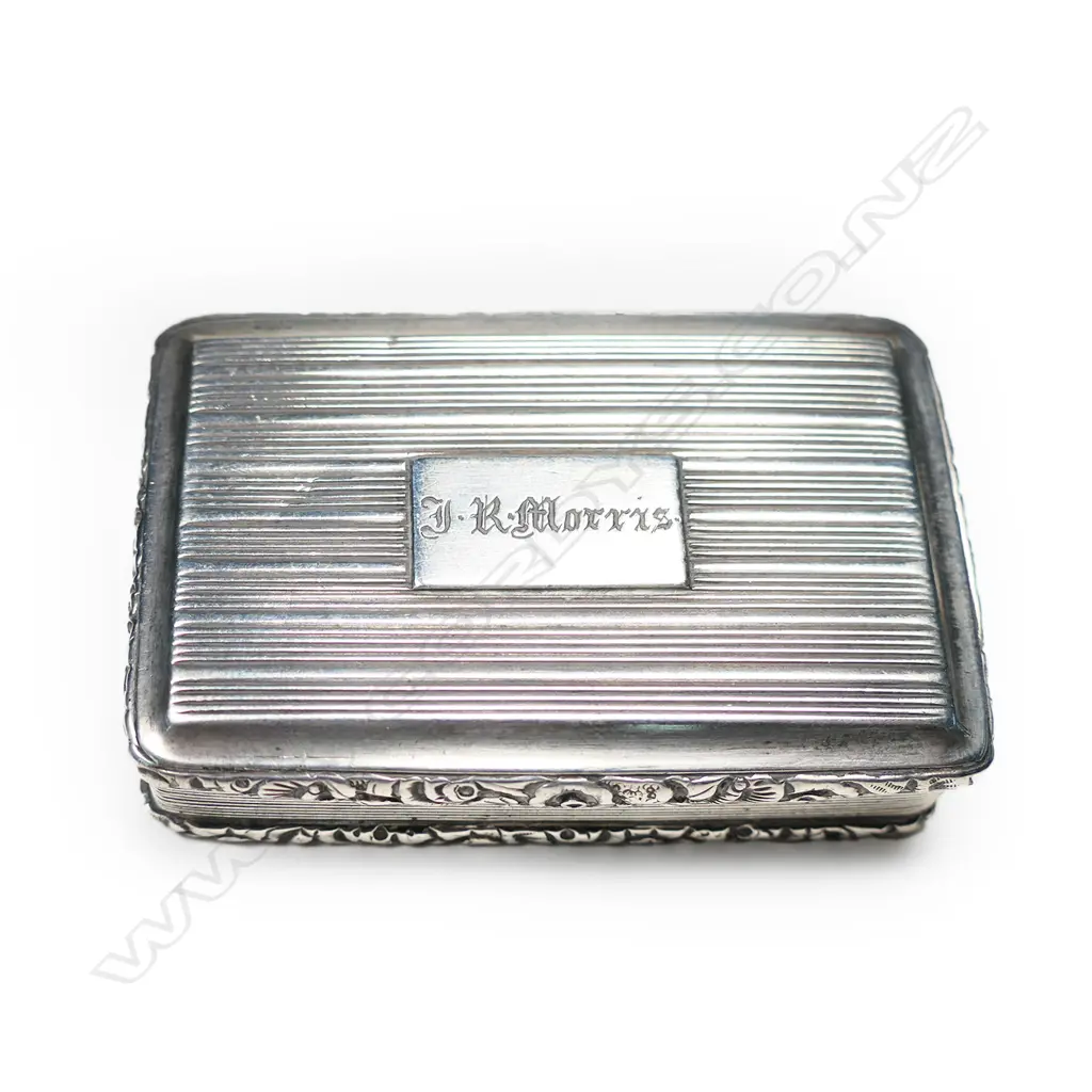 A George IV silver snuff box, Image 1++