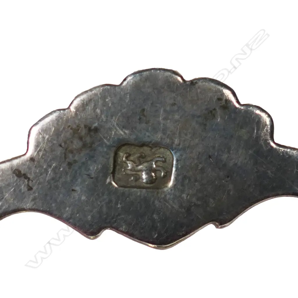 A George III silver lemon/orange strainer, Image 1++