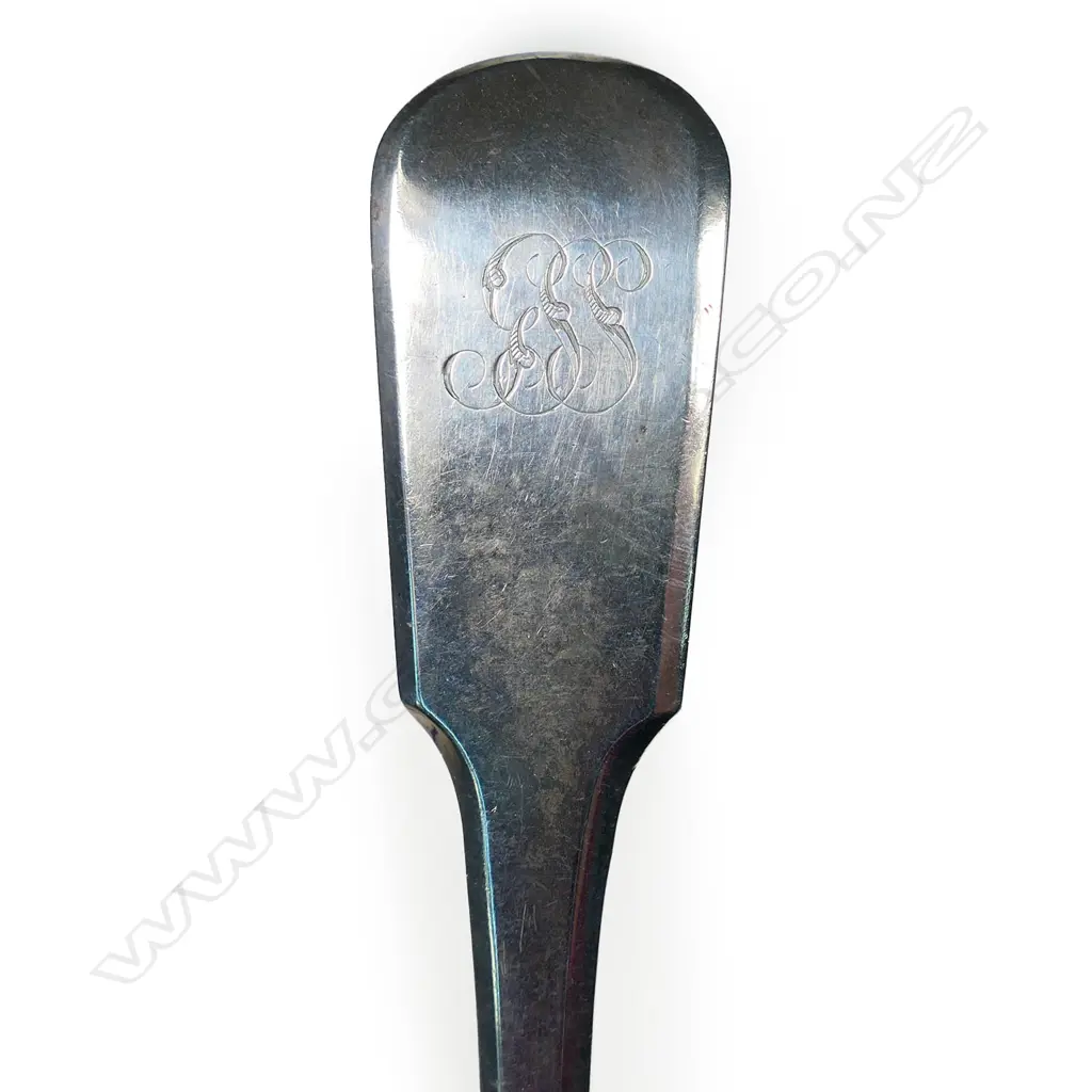 A George IV silver fish slice, Image 1++