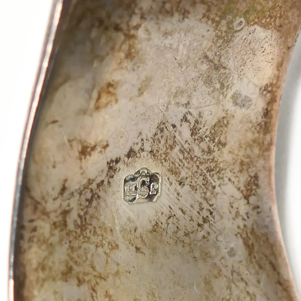 A pair of Victorian silver asparagus tongs, Image 1++