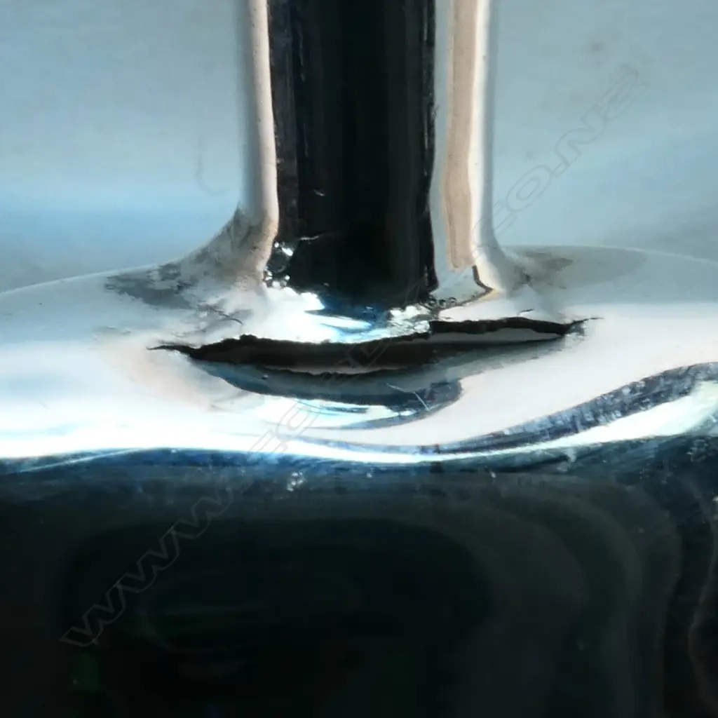 A Georgian silver and mother of pearl caddy spoon, Image 1++