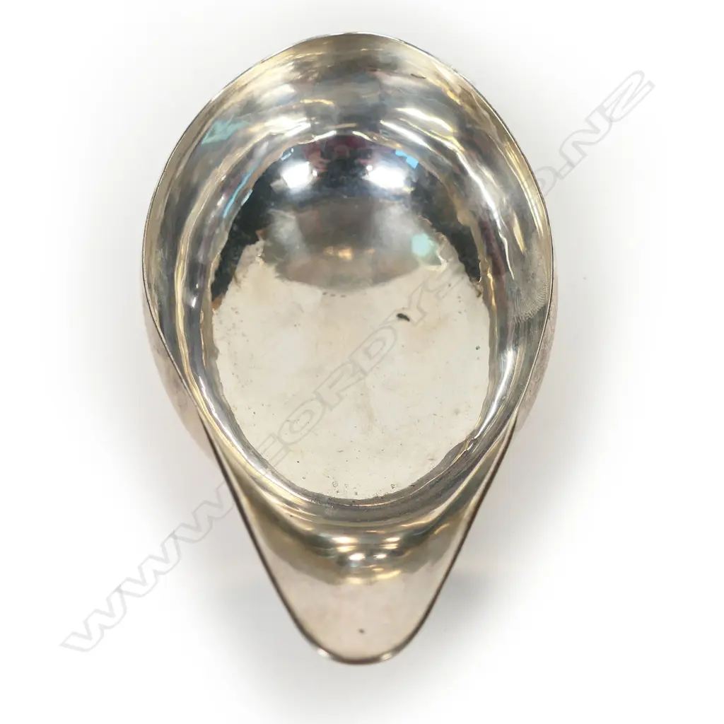 A George III silver pap boat, Image 1++