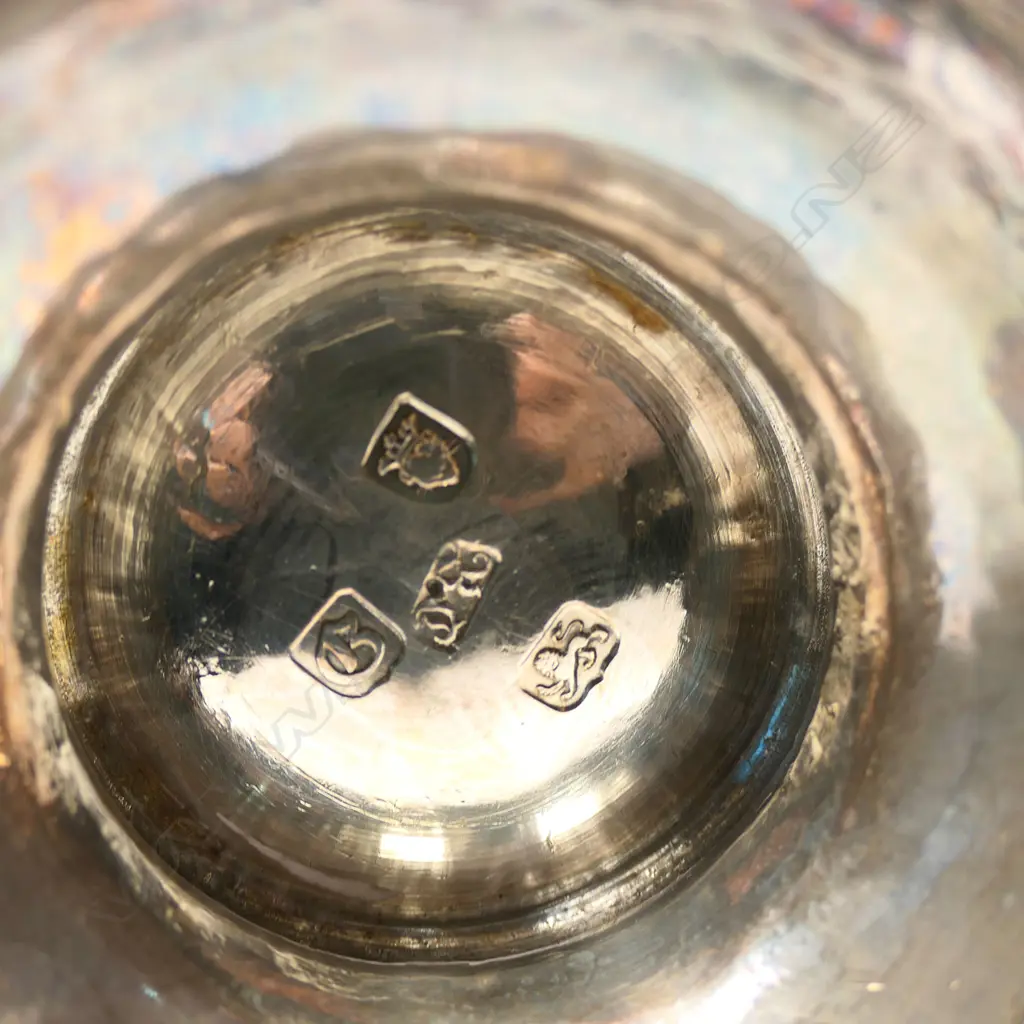 A George III silver loving cup, Image 1++