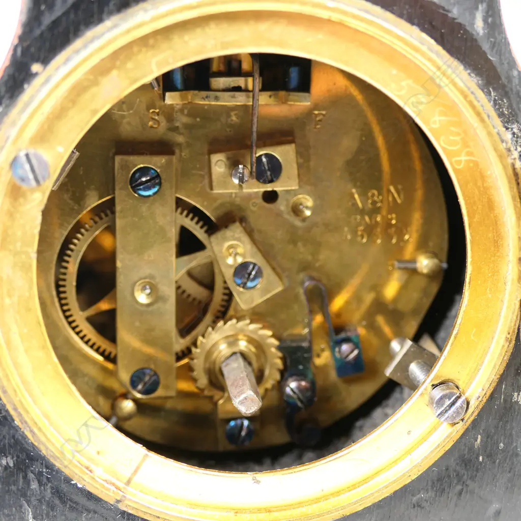 A 19thC French boulle and tortoise shell boudoir or desk clock, Image 1++