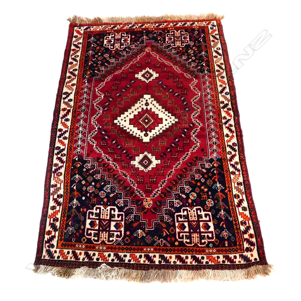 A Persian Shiraz all wool rug, Image 1++