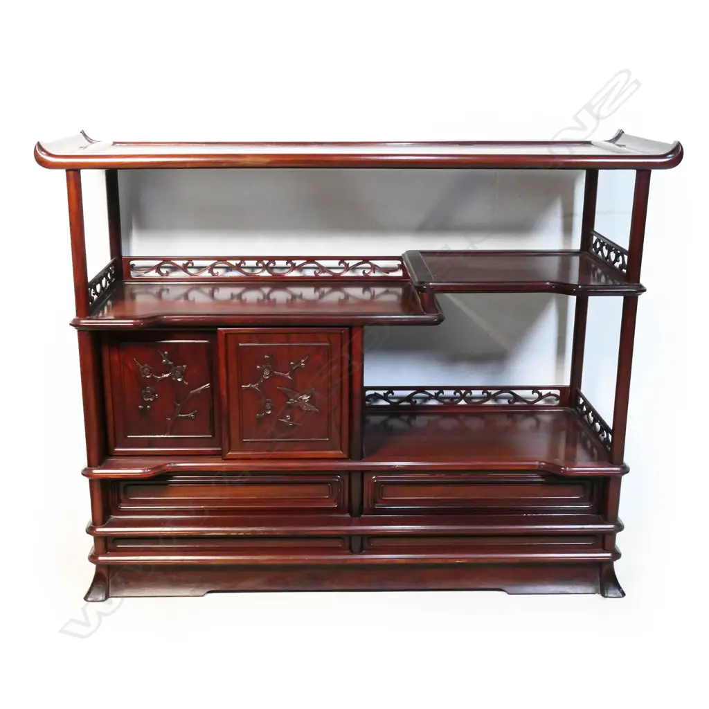A quality heavy rosewood Japanese display cabinet, Image 1++
