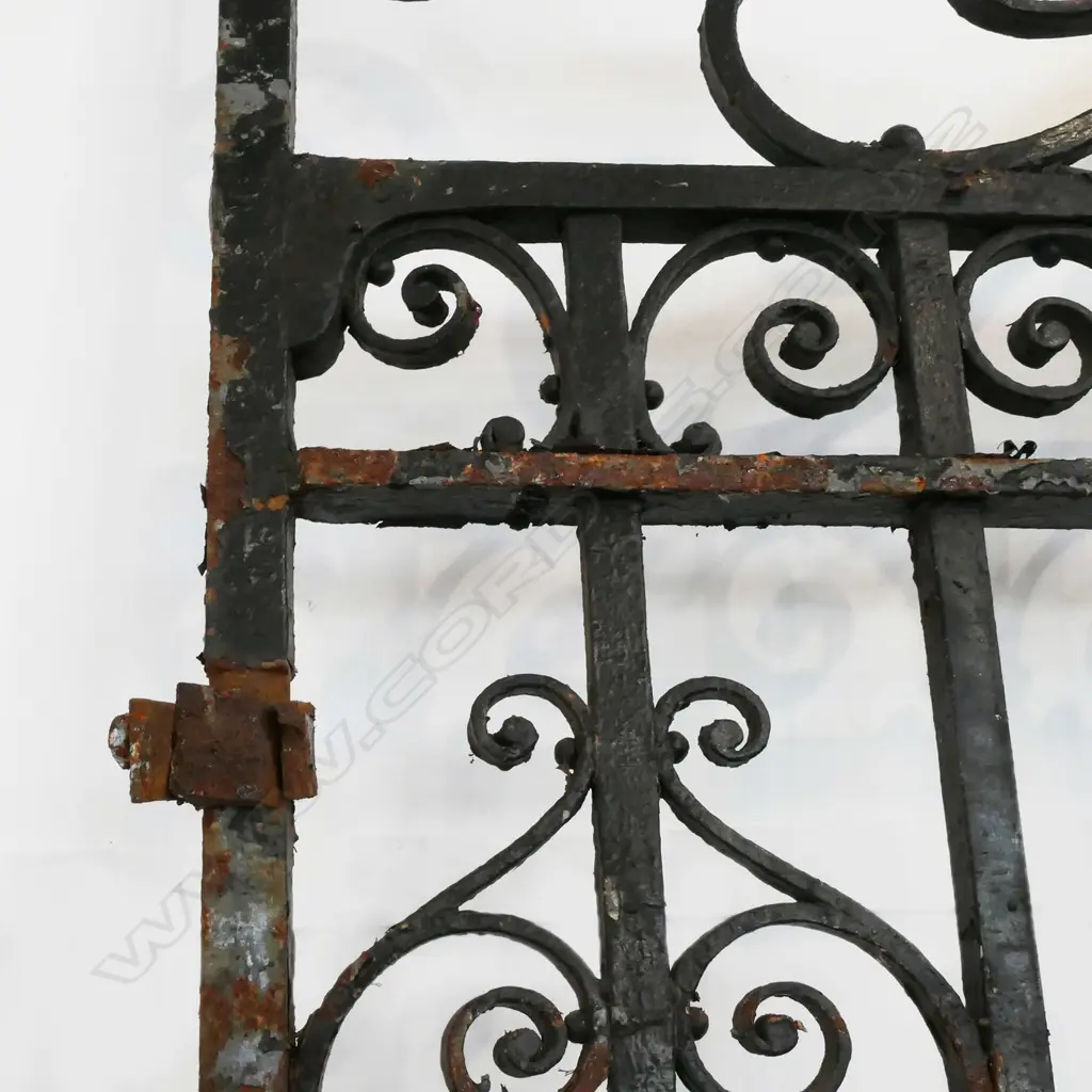 A pair of old fancy cast iron driveway entrance gates, Image 1++