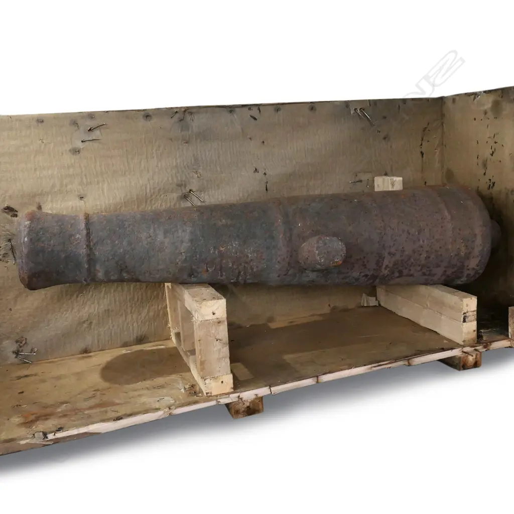 An old artillery iron cannon, Image 1++