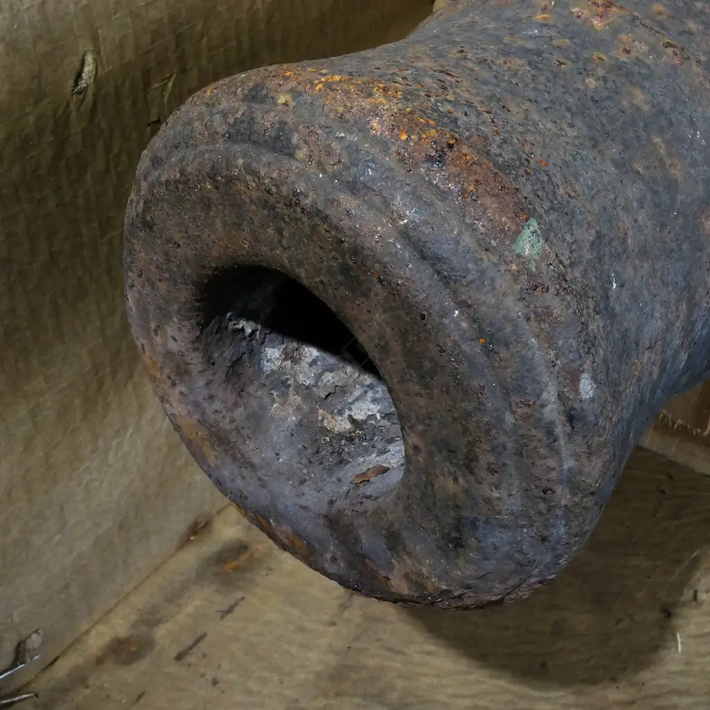 An old artillery iron cannon, Image 1++