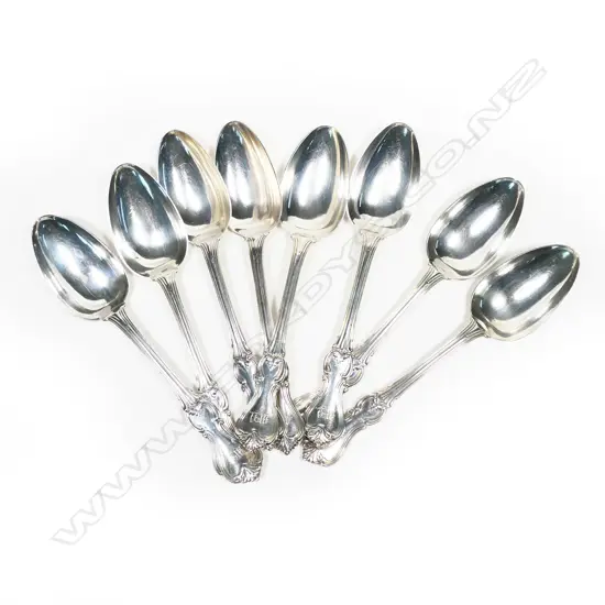 Eight Victorian silver dessert spoons,