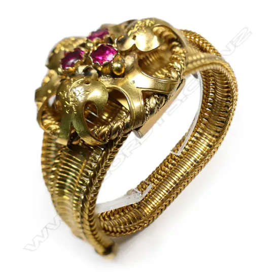 A Victorian pinchbeck bracelet,