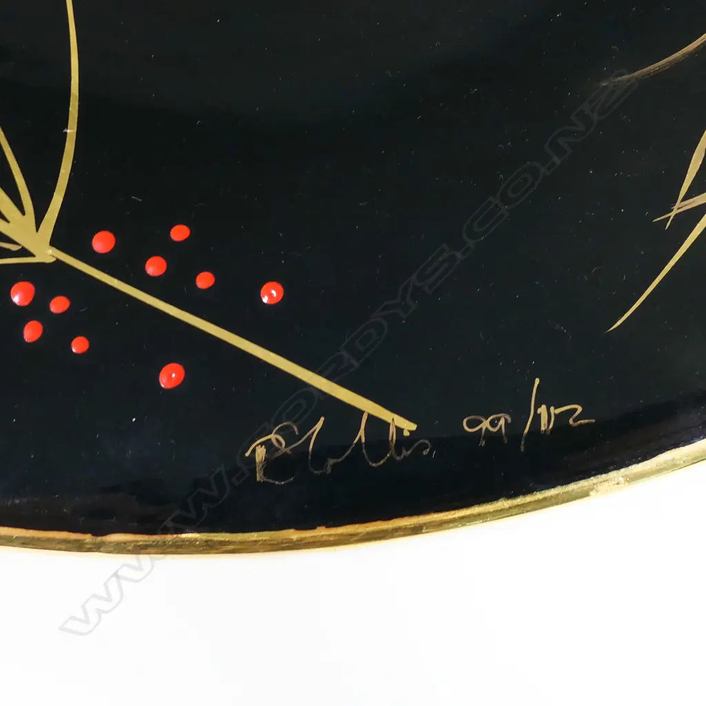 Peter Collis large flared pottery dish, Image 1++