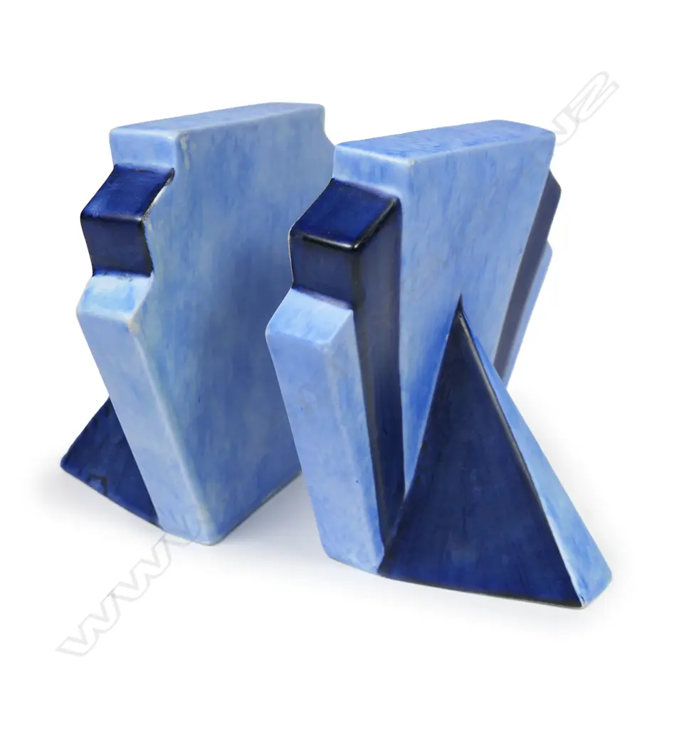 A pair of Art Deco CarIton ware bookends, Image 1++
