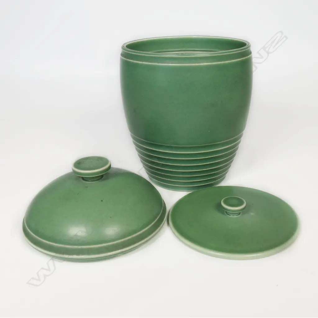 Unusual Wedgwood Keith Murray humidor, Image 1++