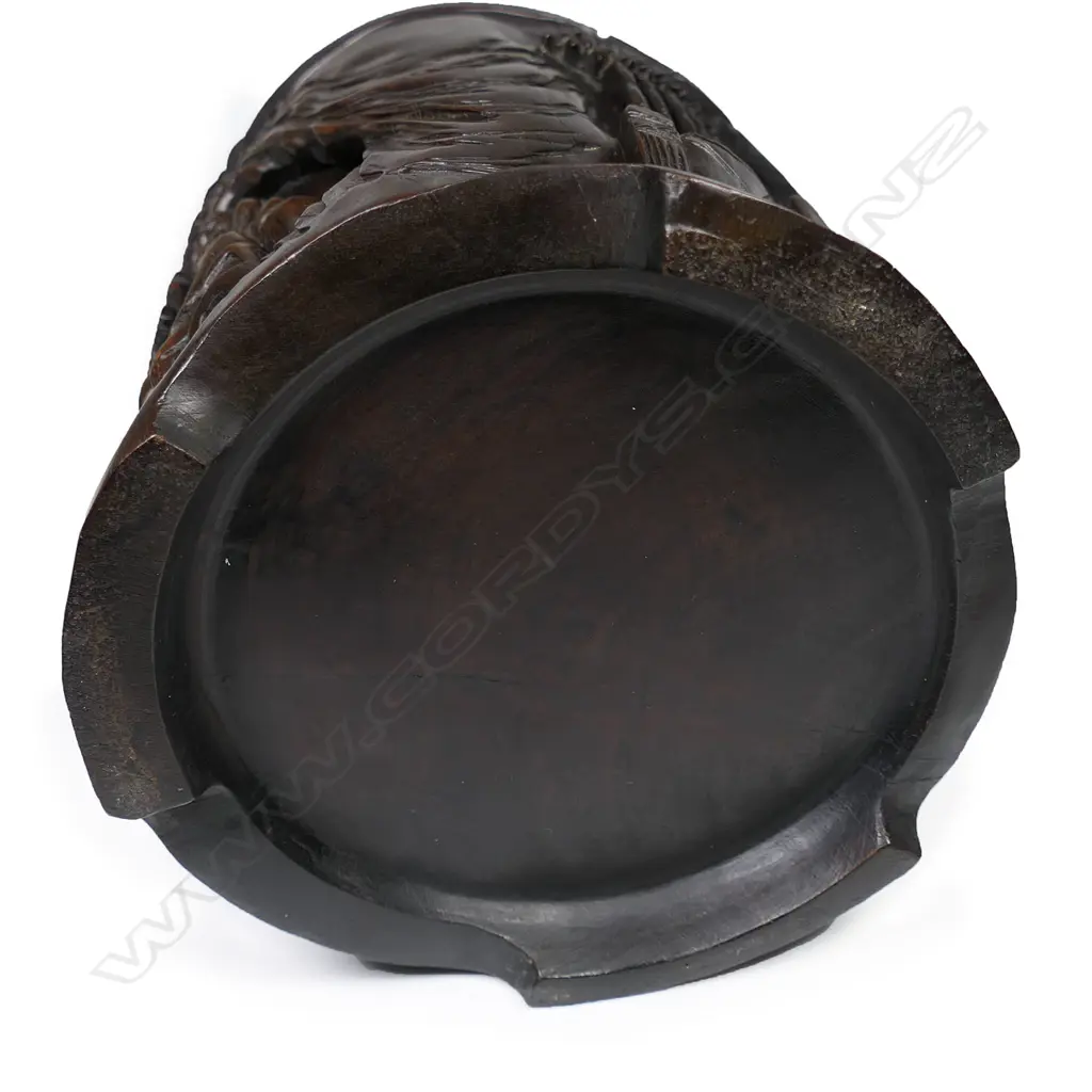 Carved Chinese dark hardwood brush pot, Image 1++