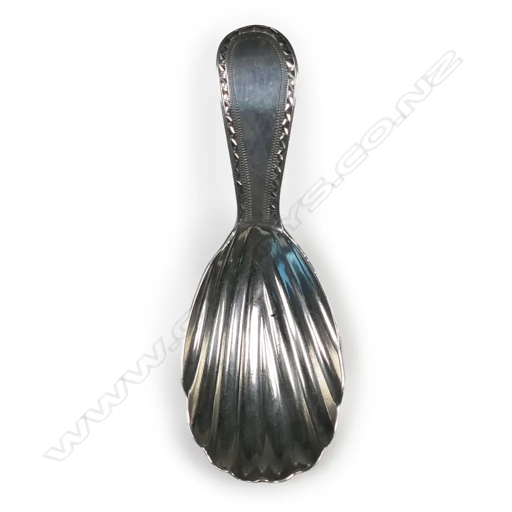 George III silver caddy spoon, Image 1++