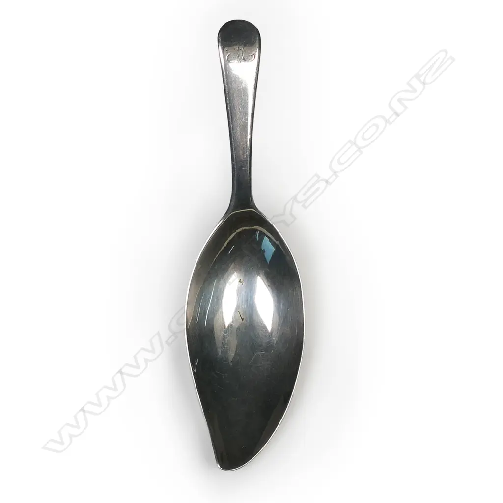 George III silver caddy spoon, Image 1++