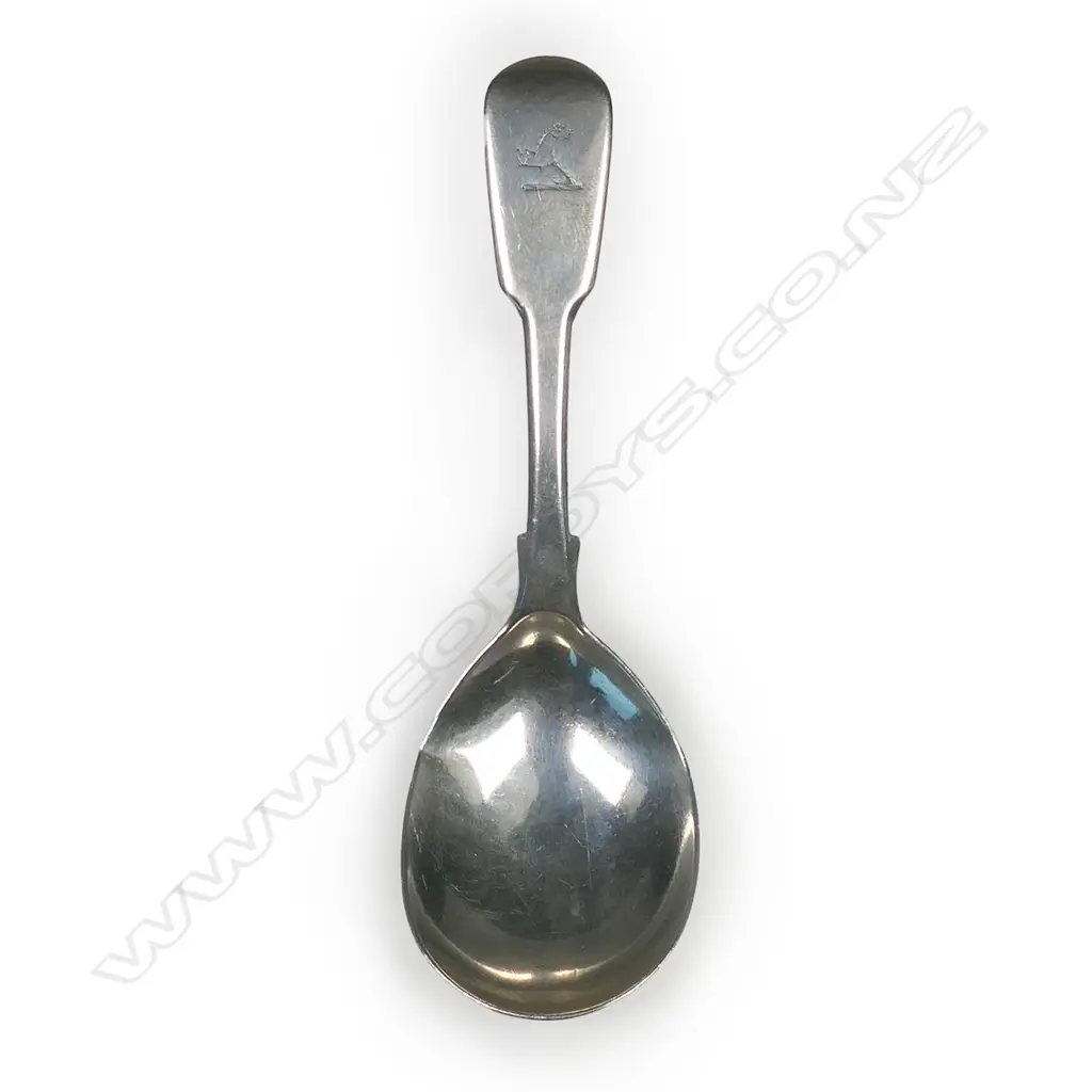William IV silver caddy spoon, Image 1++