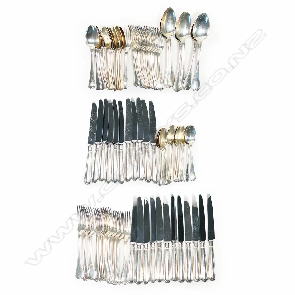 A Victorian silver Old English and thread twelve-person cutlery service: Image 1++