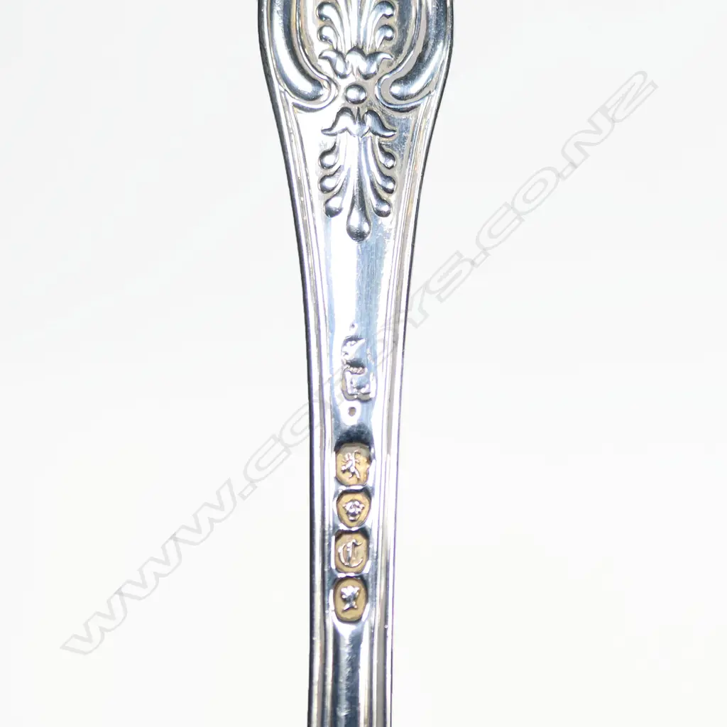 Victorian Kings Pattern silver cutlery set, Image 1++