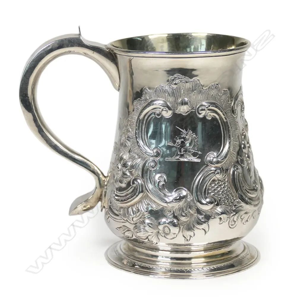 George II silver mug, Image 1++