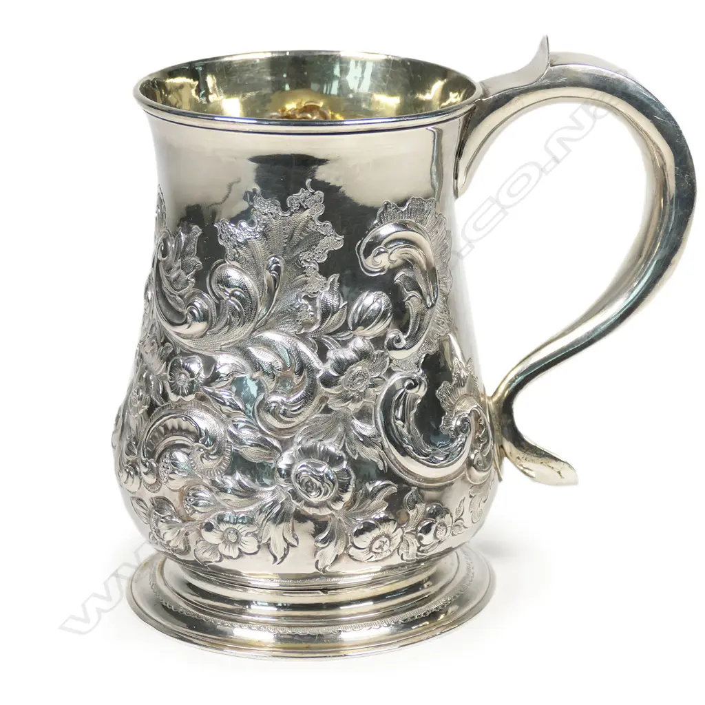 George II silver mug, Image 1++