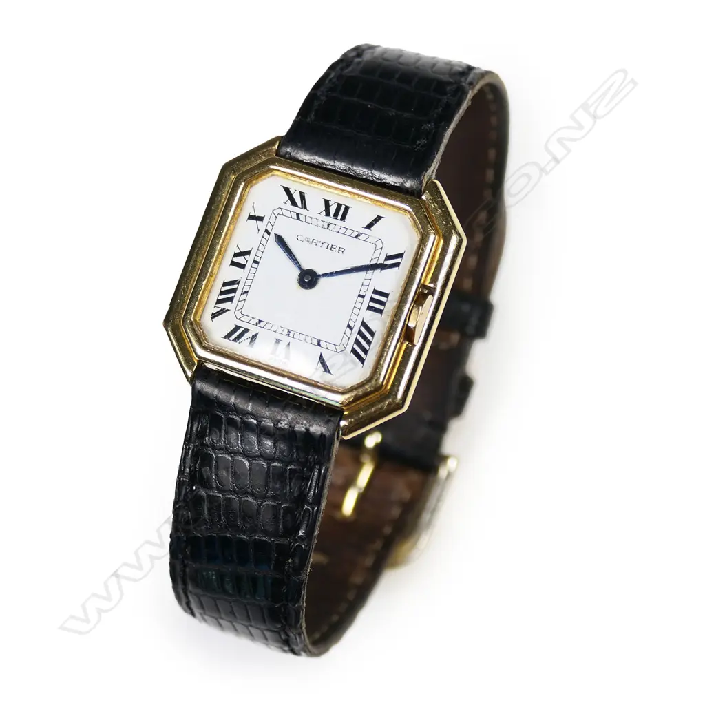 An 18ct gold Cartier Paris 'Ceinture' Jumbo wrist watch, Image 1++