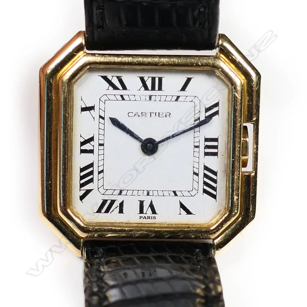 An 18ct gold Cartier Paris 'Ceinture' Jumbo wrist watch, Image 1++