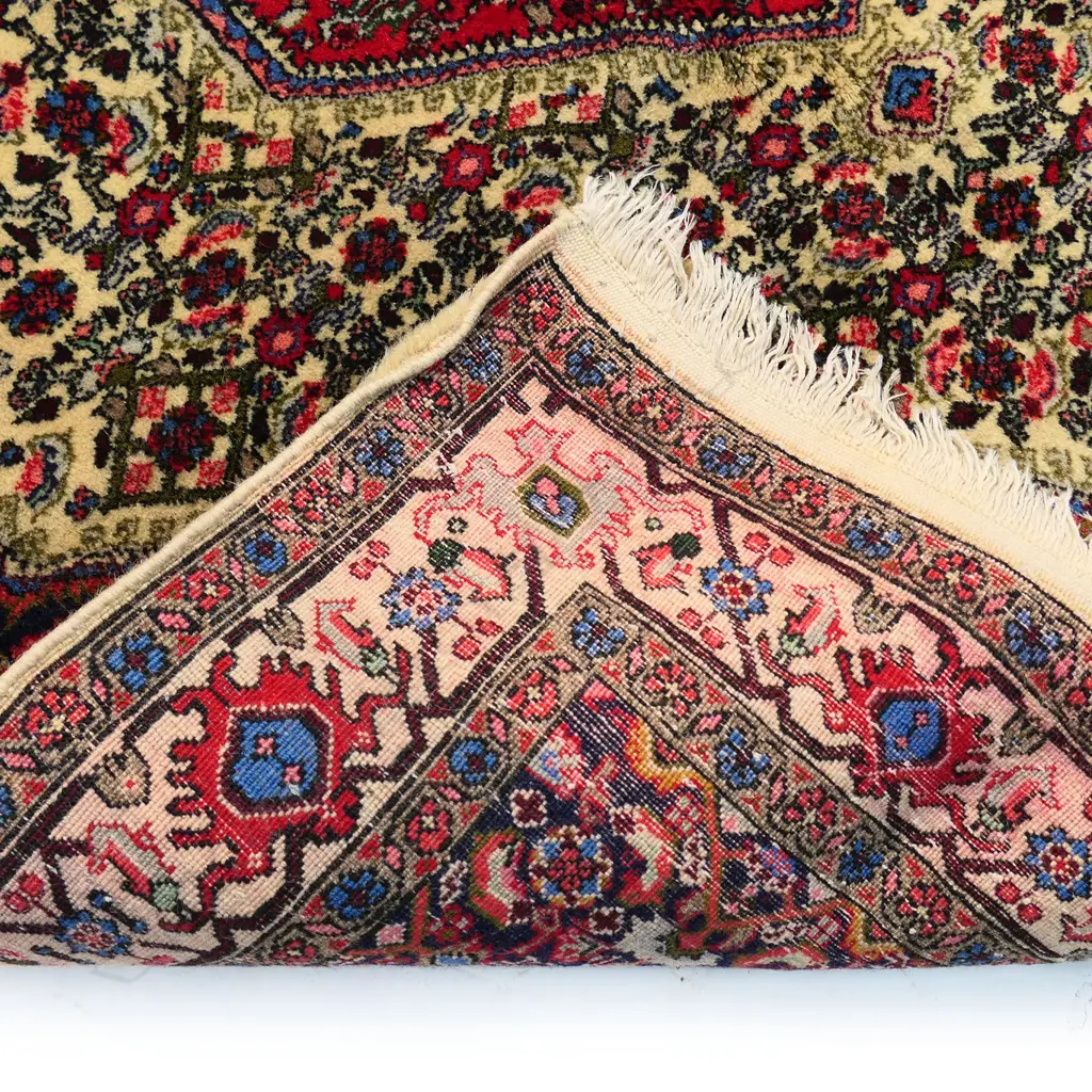 #A finely knotted Iranian Bijaar rug Image 1++