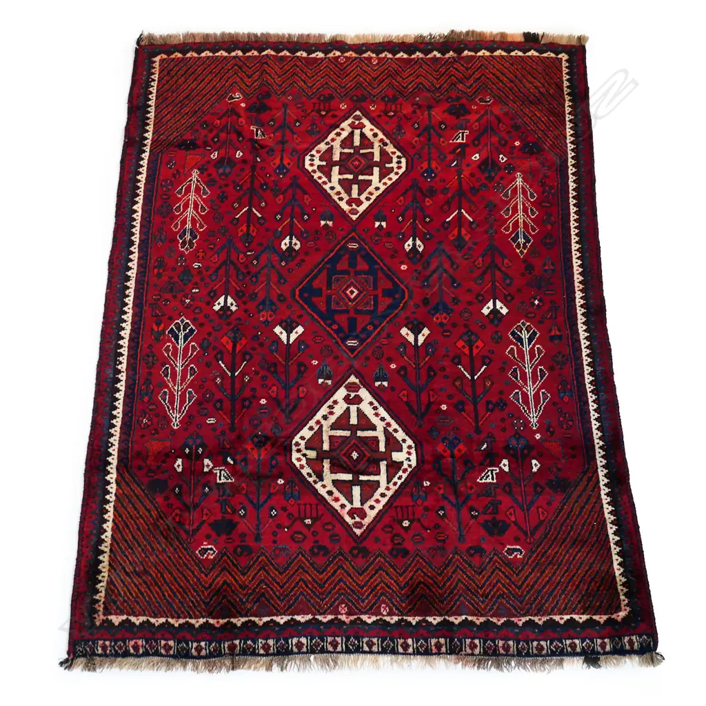 #A lustrous wool Shiraz tribal rug Image 1++