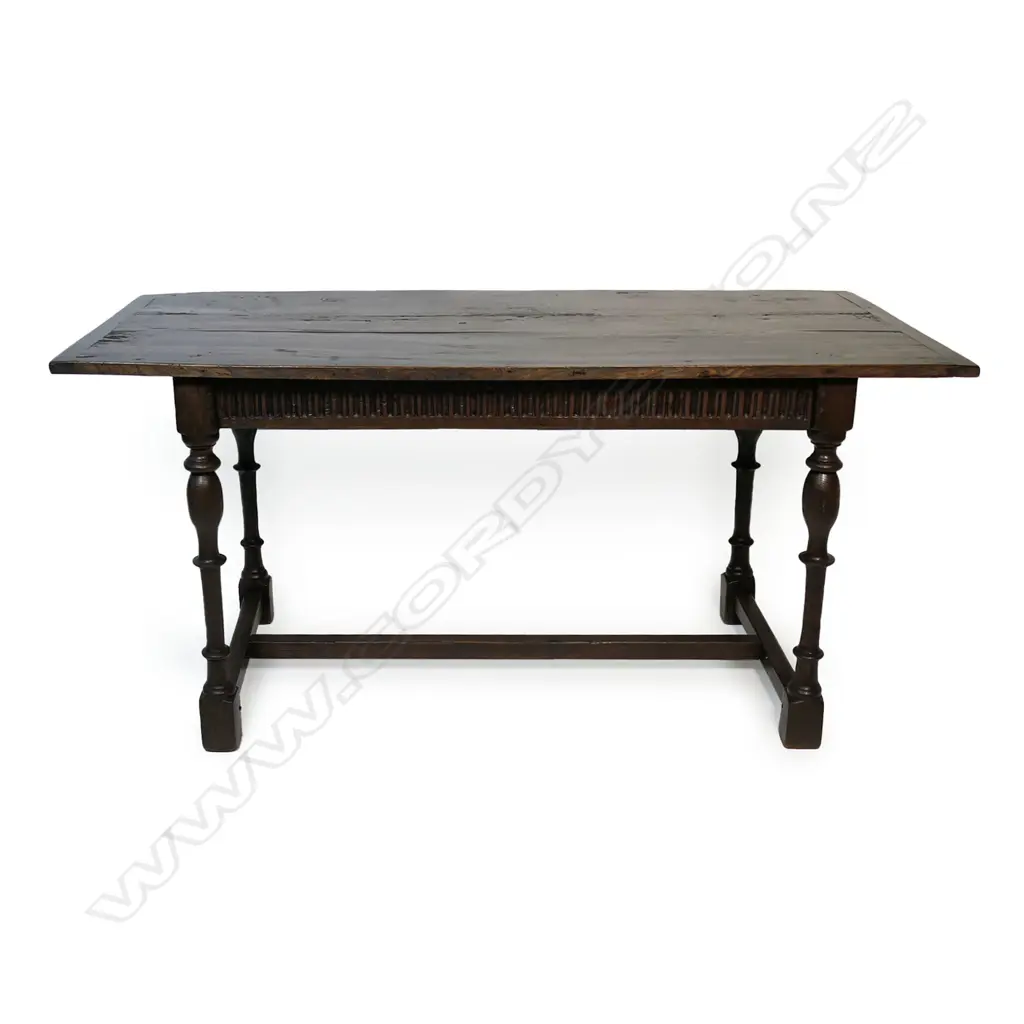 An oak Elizabethan style refectory dining table, Image 1++