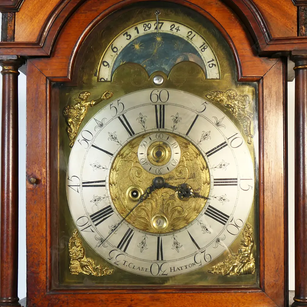 An 18thC mahogany long case clock, Image 1++