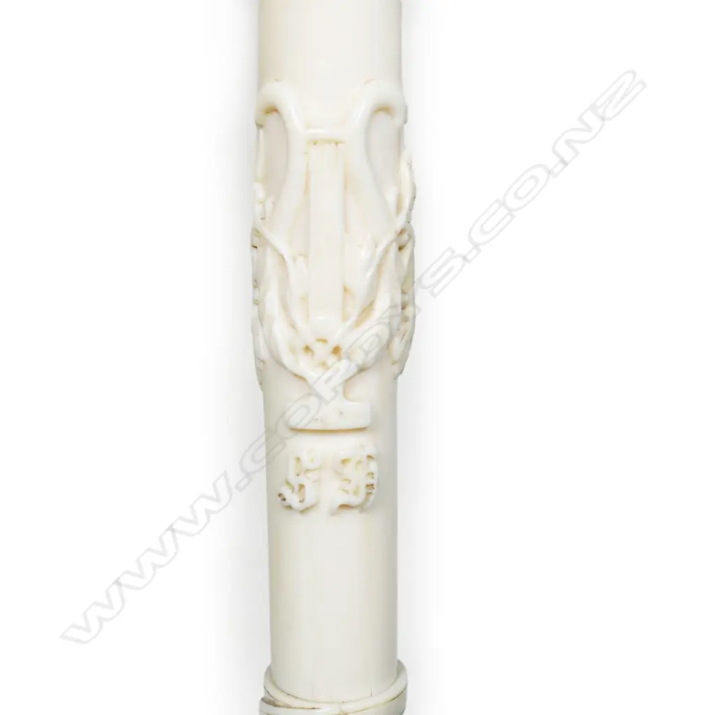 A 19thC walking cane, Image 1++